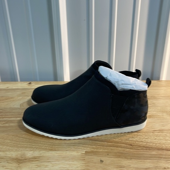 LifeStride Zion women’s Bootie Size 8 - Picture 3 of 5